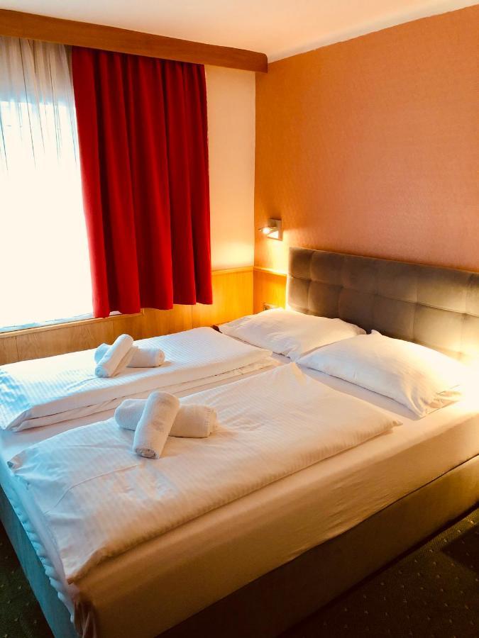 Pension Miracle Zell am See Exterior foto